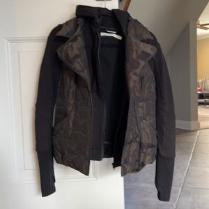 Blanc Nour 3 in 1 packable jacket